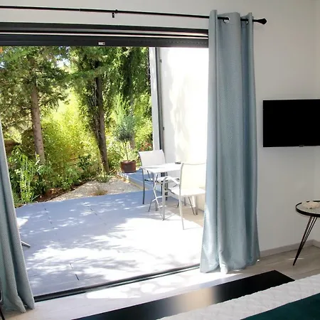 ベッド・アンド・ブレックファスト Esprit Du Sud